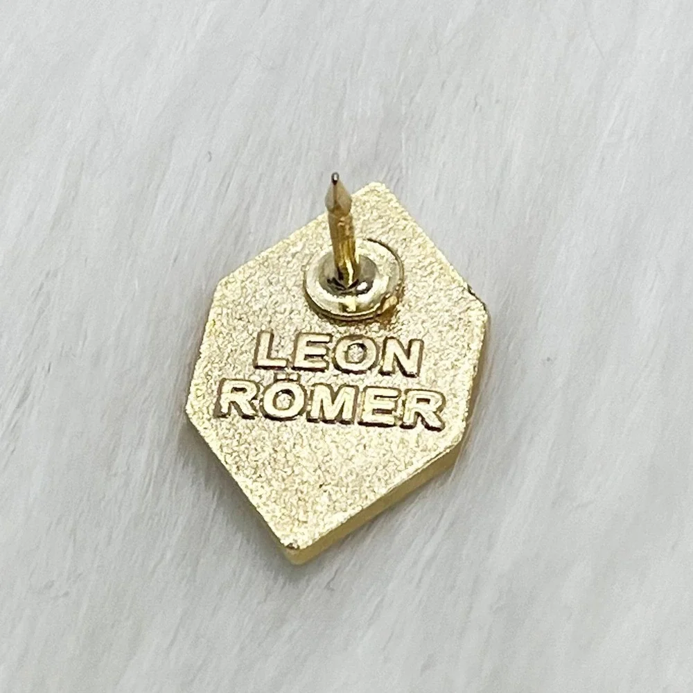 🔮 5/$25 Leon Römer Tiny Gem Cute Purple Amethyst Pin